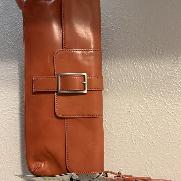 Kenneth Cole All Leather Clutch - Picture 7 of 8